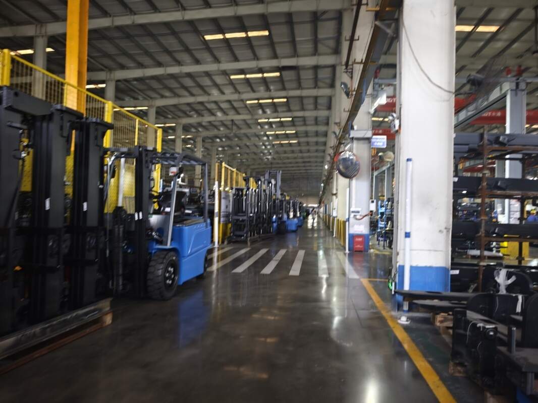 ¿Necesitas un autoelevador eléctrico de 3.5 toneladas? Esto es lo que importa en Argentina(Figura1)
