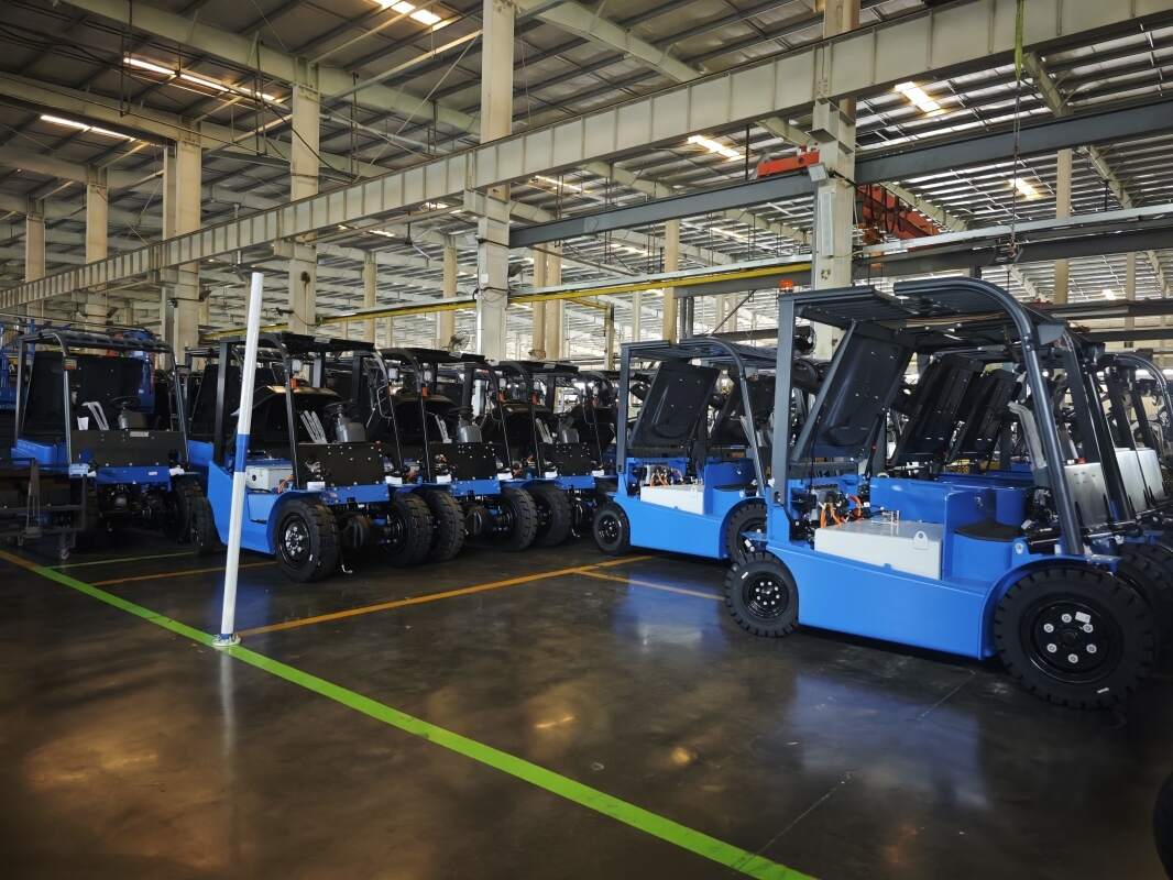 El precio no lo es todo: mira el TCO de tu carretilla elevadora eléctrica(Figura1) El precio no lo es todo: mira el TCO de tu carretilla elevadora eléctrica(Figura1)
