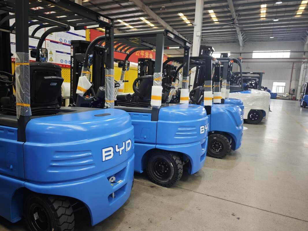Cuánto cuesta un carretilla elevadora eléctrica de 1.5 toneladas en España(Figura1) Cuánto cuesta un carretilla elevadora eléctrica de 1.5 toneladas en España(Figura1)